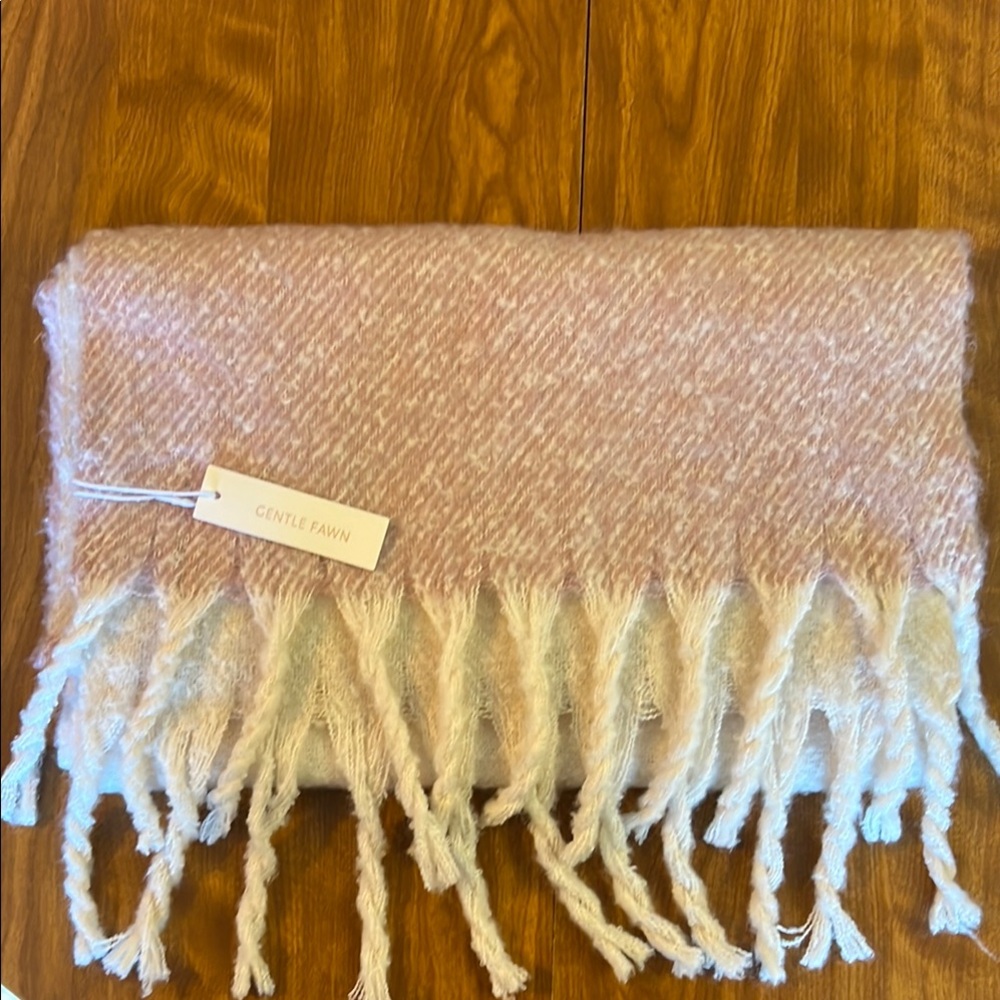 Gentle Fawn Pink and Cream Fringe Scarf